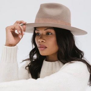 EUC Gigi Pip 100% Australian Wool “Miller” Fedora wide brim hat, Brown, S/M